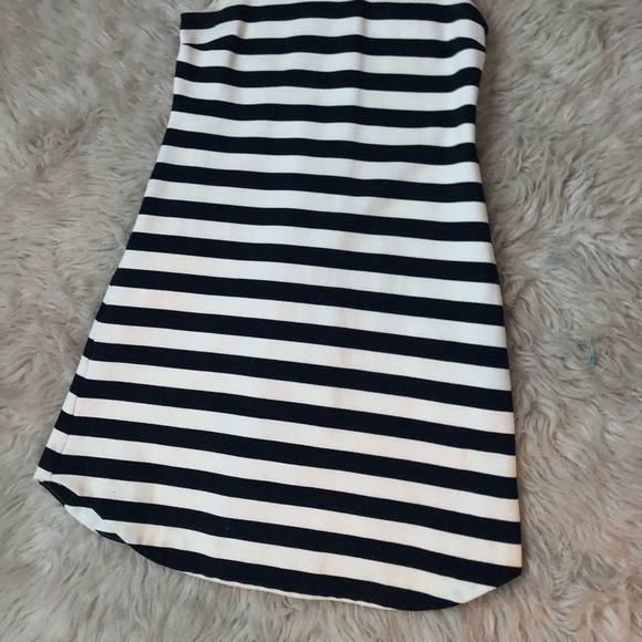 Versona Stripped Dress - Picture 2 of 8